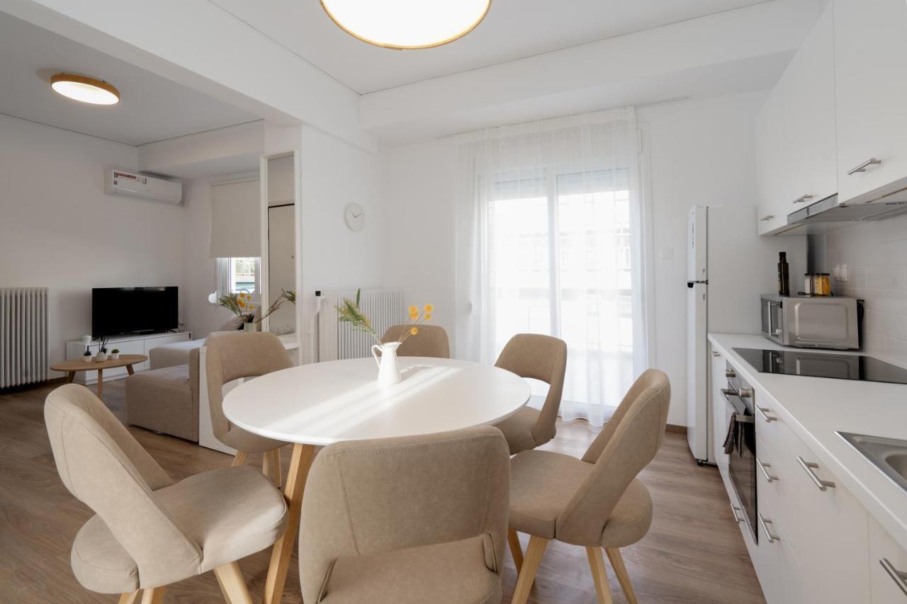 Athens Hideout Apt, Big Rooftop With City Viewアパートメント エクステリア 写真