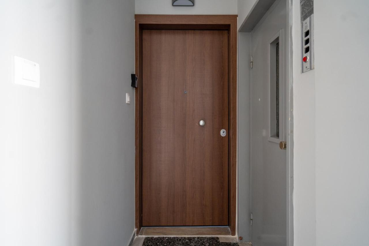 Athens Hideout Apt, Big Rooftop With City Viewアパートメント エクステリア 写真