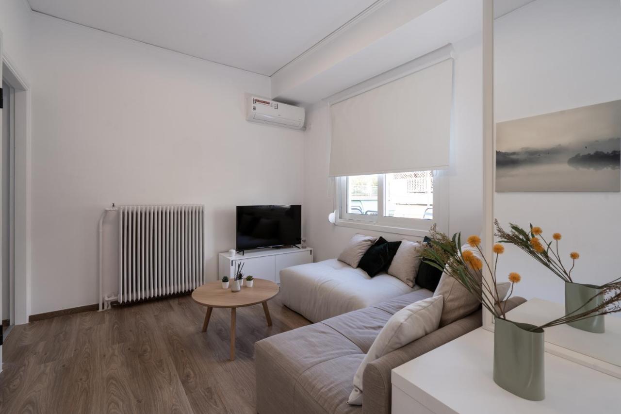 Athens Hideout Apt, Big Rooftop With City Viewアパートメント エクステリア 写真